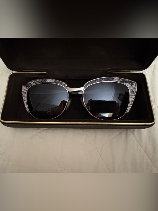 Roberto Cavalli Accessories - Women's Black and Silver Snake Patterned Sunglasses Roberto Cavalli!!!!!! EUC
